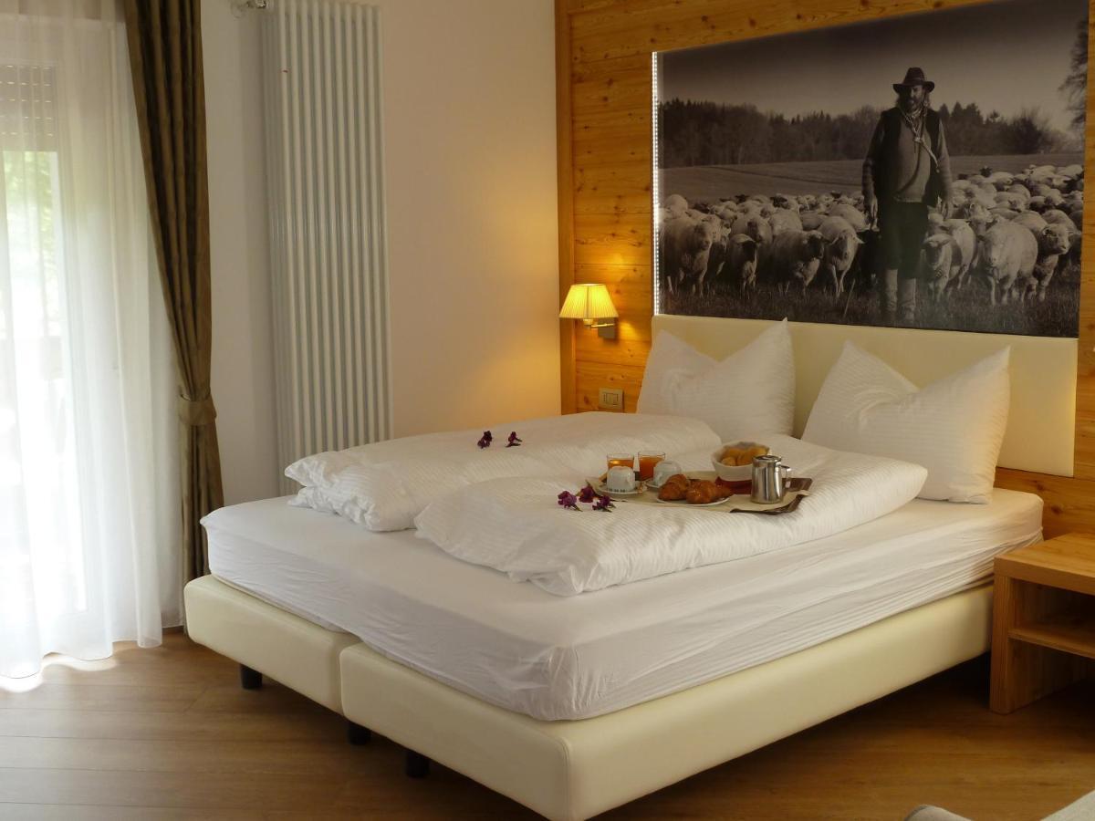 Hotel Pineta Baselga di Pinè Cameră foto